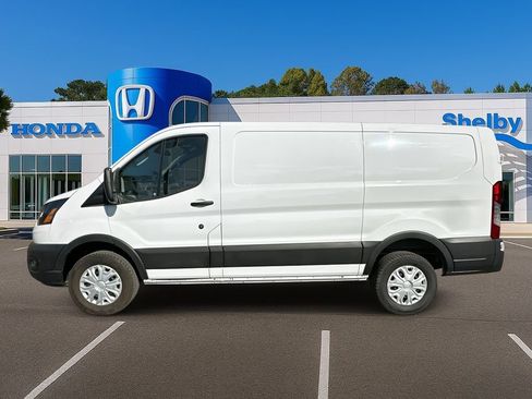 Used 2024 Ford Transit 250 Low Roof w/ Exterior Upgrade Package image 5