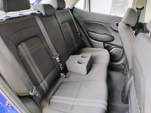 Used 2021 Hyundai Venue SEL FWD image 79