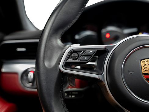 Used 2019 Porsche 911 Carrera S RWD image 42