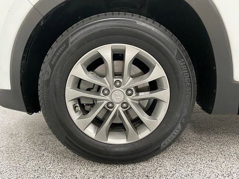 Used 2019 Hyundai Santa Fe SEL image 23