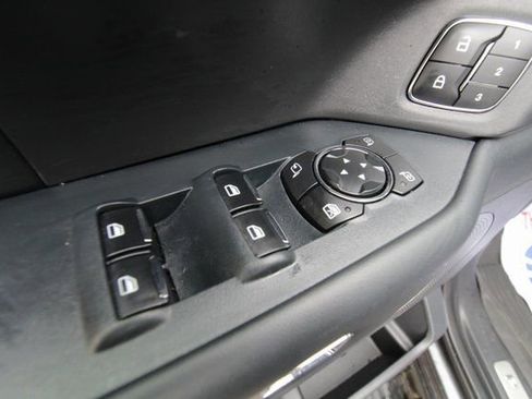 Used 2023 Ford Expedition Max Platinum image 22