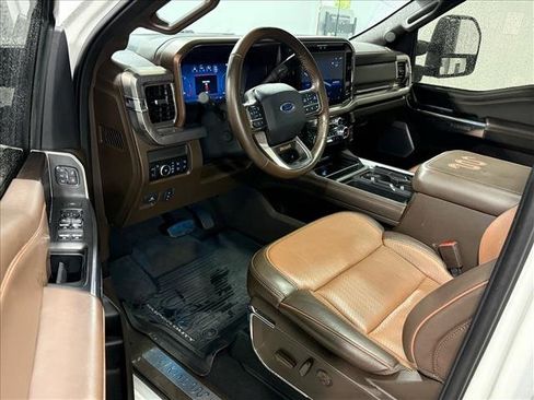 Certified 2025 Ford F250 King Ranch image 10