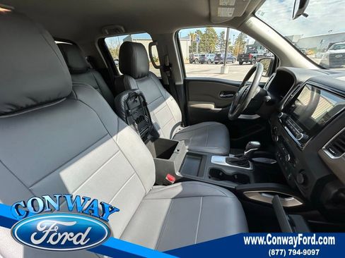 Used 2022 Nissan Frontier SV image 25