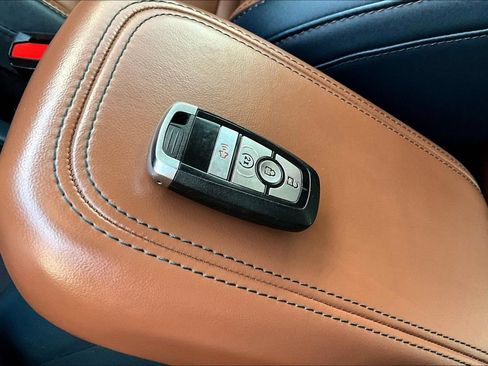 Used 2024 Ford Maverick Lariat FWD image 37