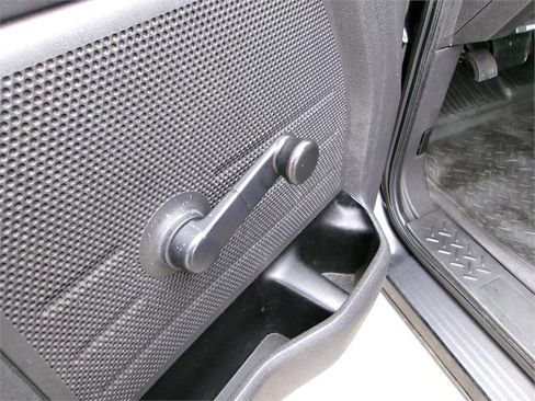 Used 2014 Ford F150 XL image 12