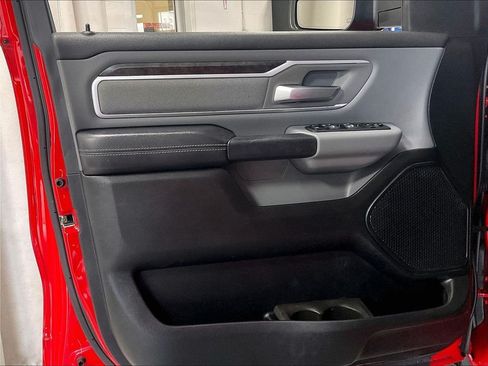 Used 2020 RAM 1500 Big Horn AWD/4WD image 9