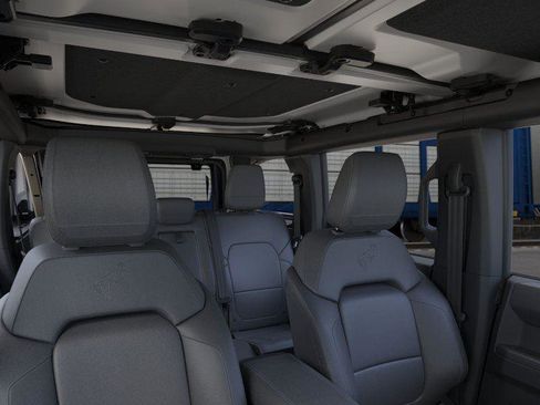 New 2026 Ford Bronco Badlands AWD/4WD image 12
