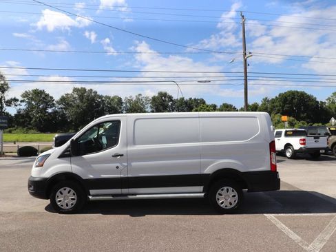 Used 2025 Ford Transit 250 Low Roof w/ Exterior Upgrade Package RWD image 8