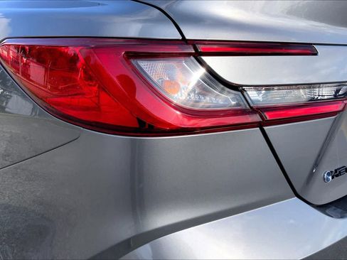 Used 2026 Toyota Camry SE w/ Convenience Package FWD image 28