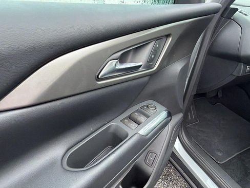 New 2026 Chevrolet Traverse LT w/ Driver Confidence Package FWD image 14