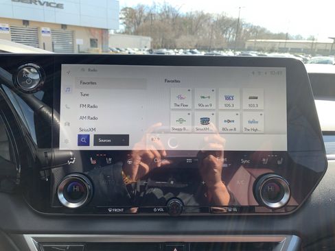 Certified 2024 Lexus RX 500h F Sport w/ Cold Area Package image 23