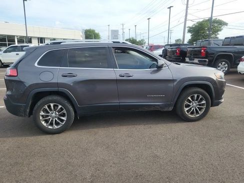 Certified 2019 Jeep Cherokee Latitude Plus AWD/4WD image 5