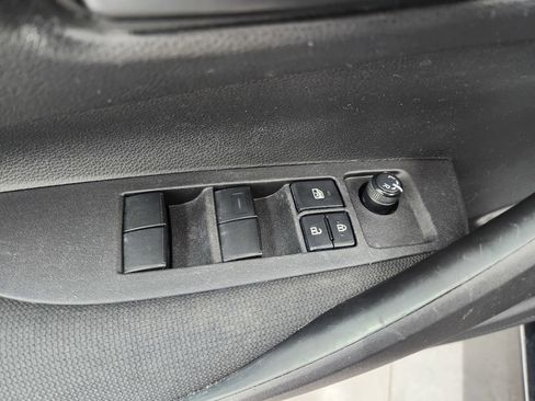 Used 2024 Toyota Corolla LE image 38