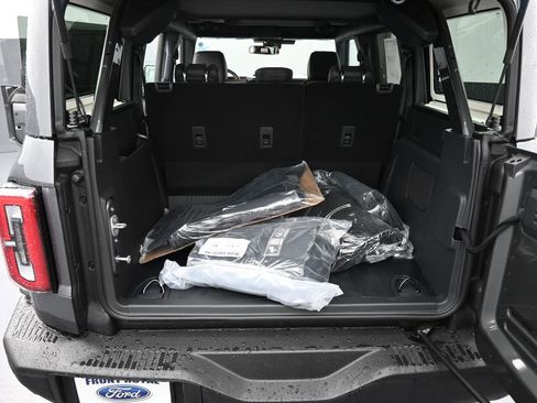 New 2025 Ford Bronco Badlands image 17