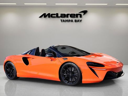 New 2026 McLaren Artura Spider image 6