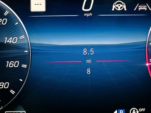 New 2026 Mercedes-Benz GLC 43 AMG 4MATIC Coupe image 33