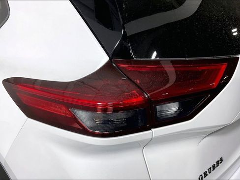 New 2026 Nissan Rogue SV FWD image 38