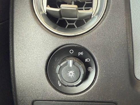 Used 2013 Ford F150 XLT w/ Luxury Equipment Group image 32