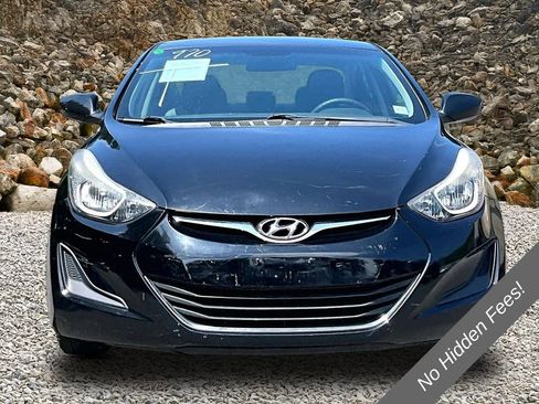 Used 2014 Hyundai Elantra SE FWD image 3