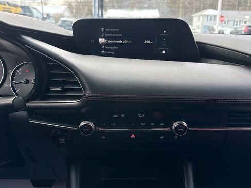 Used 2024 MAZDA MAZDA3 s image 18