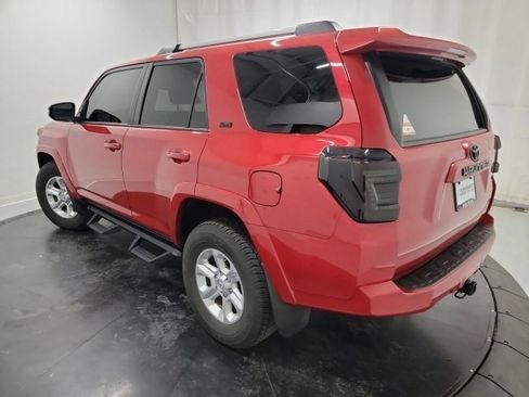 Used 2023 Toyota 4Runner SR5 Premium w/ Moonroof Package RWD image 6