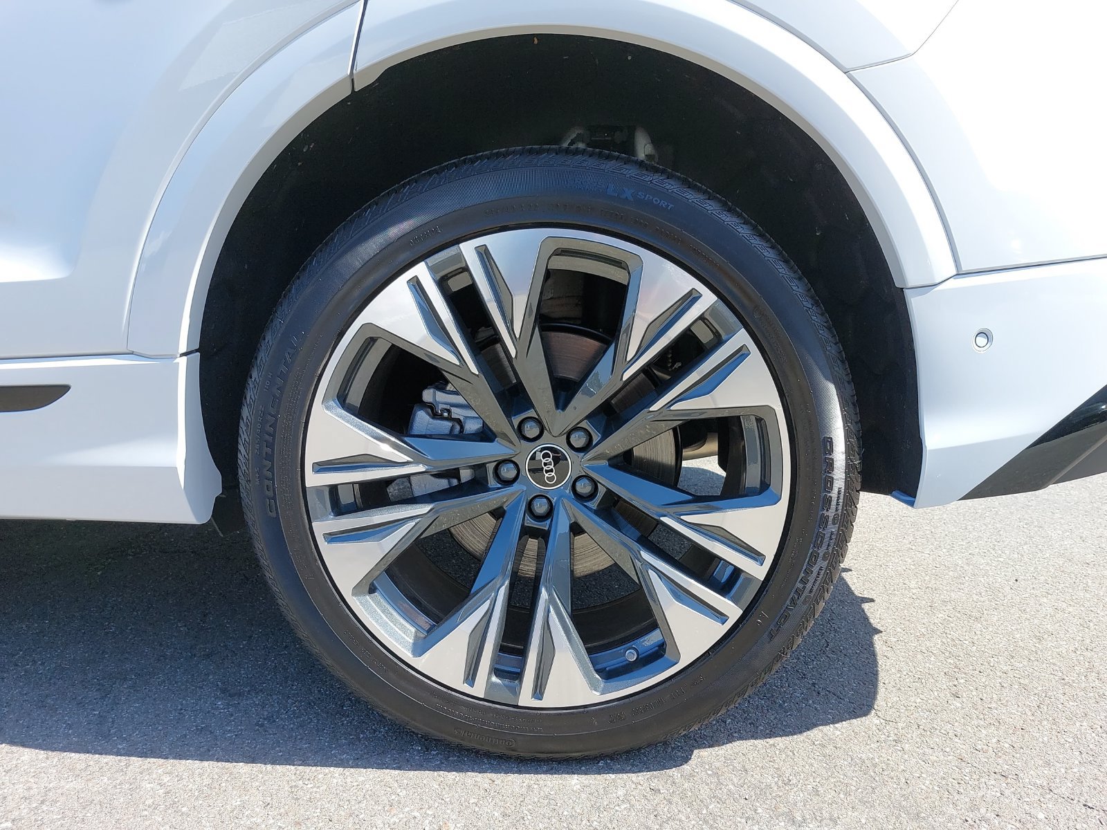 Used 2026 Audi Q8 Premium Plus w/ Premium Plus Package AWD/4WD image 37