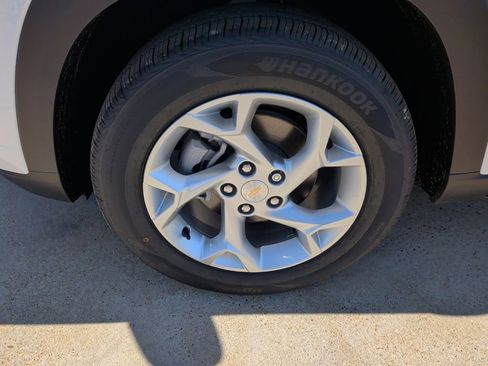 New 2026 Chevrolet Trax LS w/ LS Convenience Package image 36
