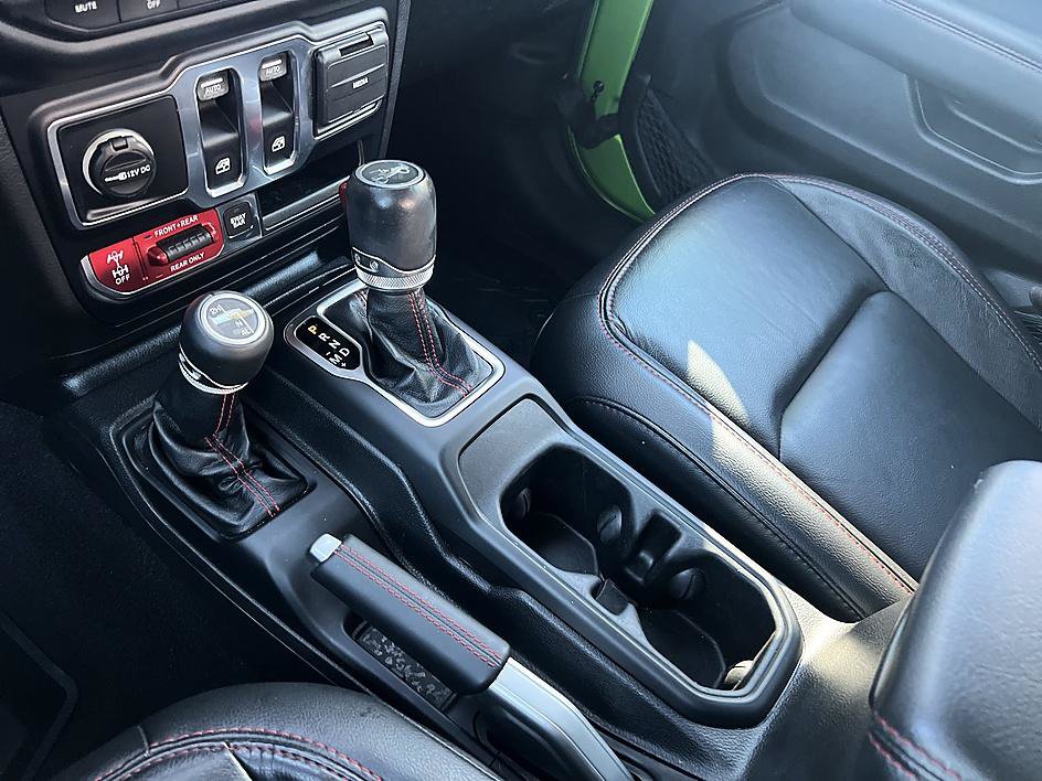 Used 2019 Jeep Wrangler Rubicon w/ Steel Bumper Group AWD/4WD image 24