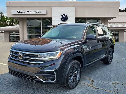 Certified 2021 Volkswagen Atlas SE w/ Panoramic Sunroof Package FWD image 1