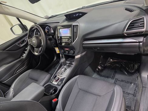 Used 2019 Subaru Forester Premium w/ All-Weather Package image 36