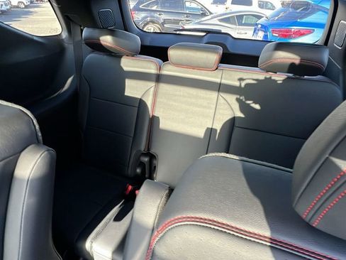 New 2026 Chevrolet Traverse RS image 18