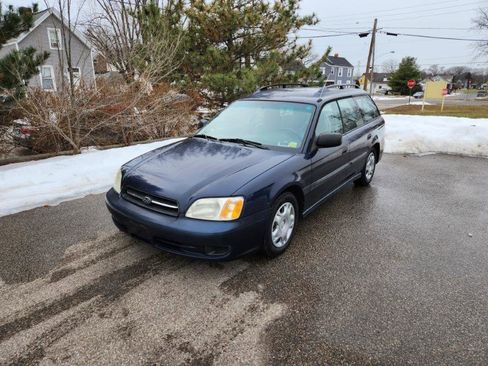 Used 2002 Subaru Legacy L image 3