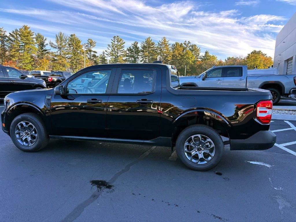 Used 2026 Ford Maverick XLT w/ 4K Tow Package AWD/4WD image 6