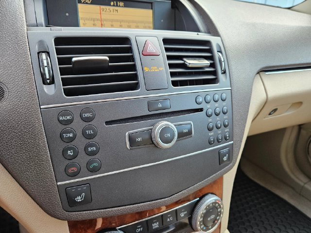 Used 2011 Mercedes-Benz C 300 4MATIC Sedan image 24