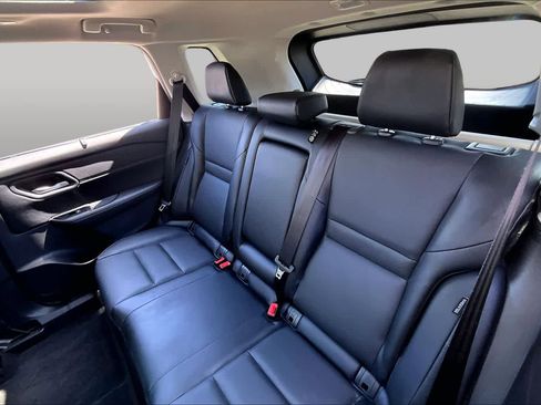 Certified 2024 Nissan Rogue SV w/ SV Premium Package FWD image 18