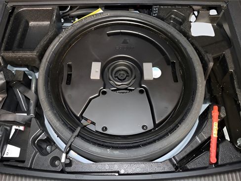 Used 2022 Audi Q5 2.0T Premium Plus image 12