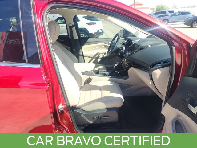 Used 2019 Ford Escape Titanium FWD image 27