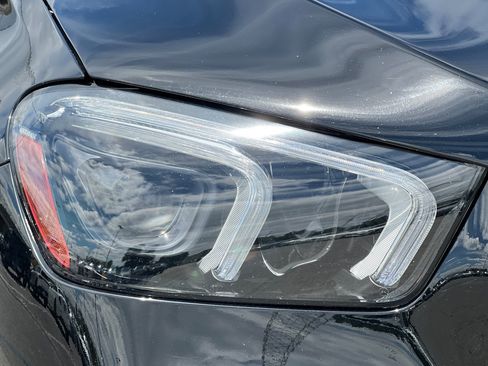 Used 2020 Mercedes-Benz GLE 350 4MATIC image 11
