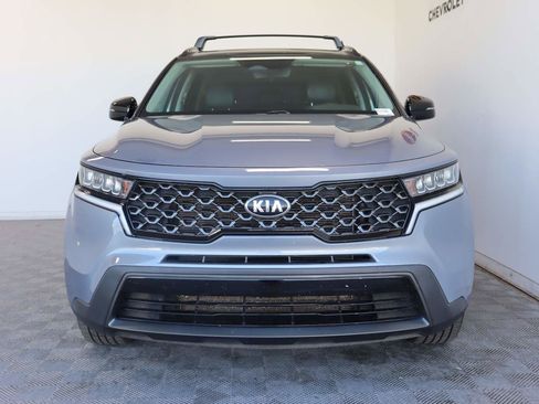 Used 2021 Kia Sorento S w/ Panoramic Sunroof Package AWD/4WD image 2