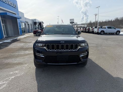 Used 2024 Jeep Grand Cherokee Limited image 8