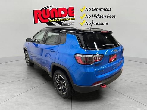 New 2026 Jeep Compass Trailhawk image 3