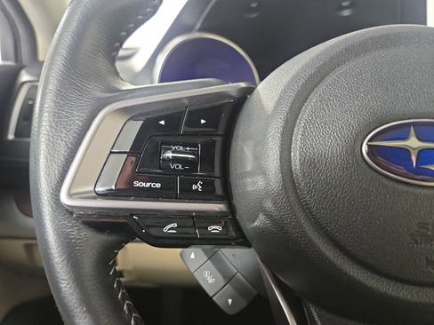 Used 2018 Subaru Outback 2.5i Limited w/ Popular Package #2 image 15