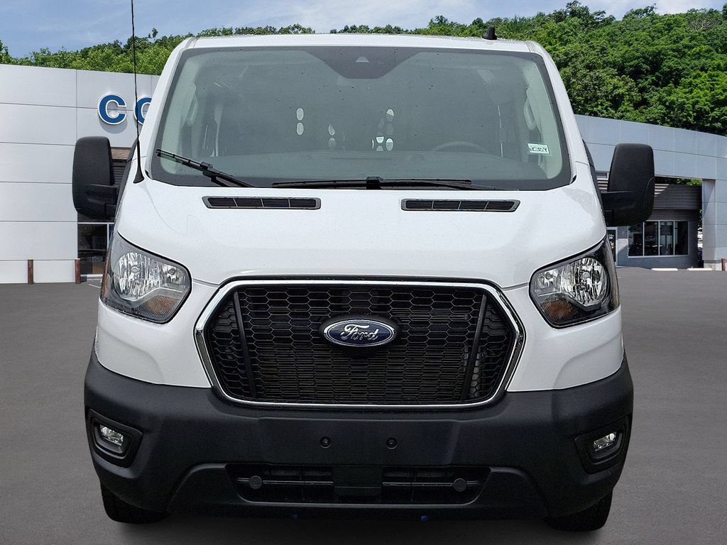 Used 2025 Ford Transit 250 Low Roof w/ Exterior Upgrade Package RWD image 2