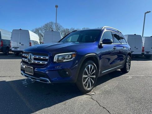 Certified 2023 Mercedes-Benz GLB 250 4MATIC image 3