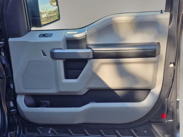 Used 2016 Ford F150 XLT w/ Equipment Group 302A Luxury AWD/4WD image 16