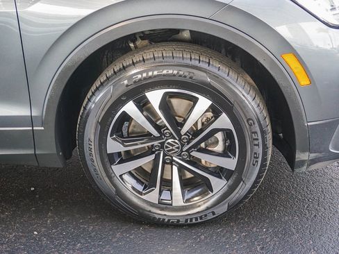 Used 2024 Volkswagen Tiguan S image 10