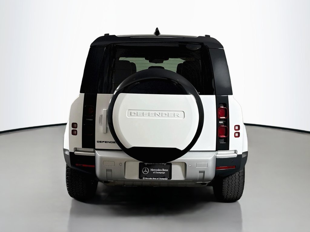 Used 2024 Land Rover Defender 110 S AWD/4WD image 6