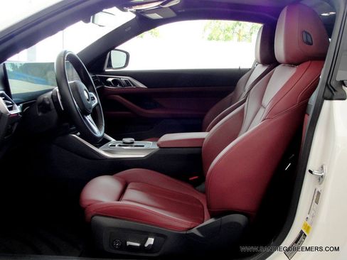 Used 2024 BMW M440i Coupe w/ Premium Package RWD image 33