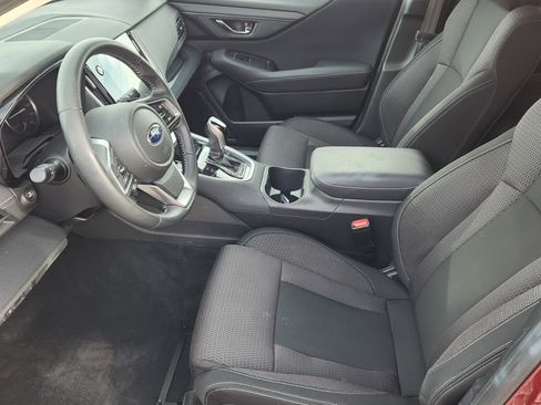 Used 2020 Subaru Outback Premium image 13