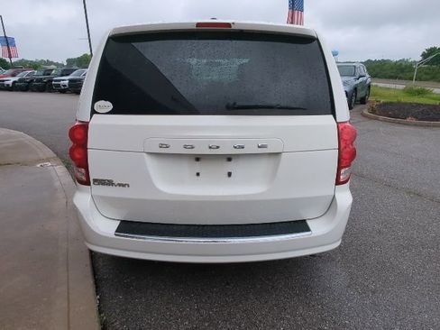 Used 2013 Dodge Grand Caravan SE FWD image 25